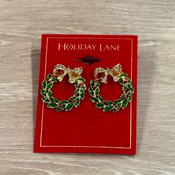 NWT Holiday Lane Christmas Wreath Stud Earrings Metallic Green and Gold Tone - Picture 1 of 3